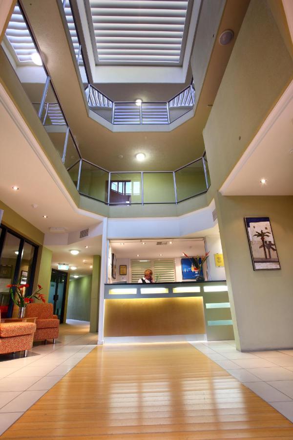 Caloundra Central Apartment Hotel Official Esterno foto