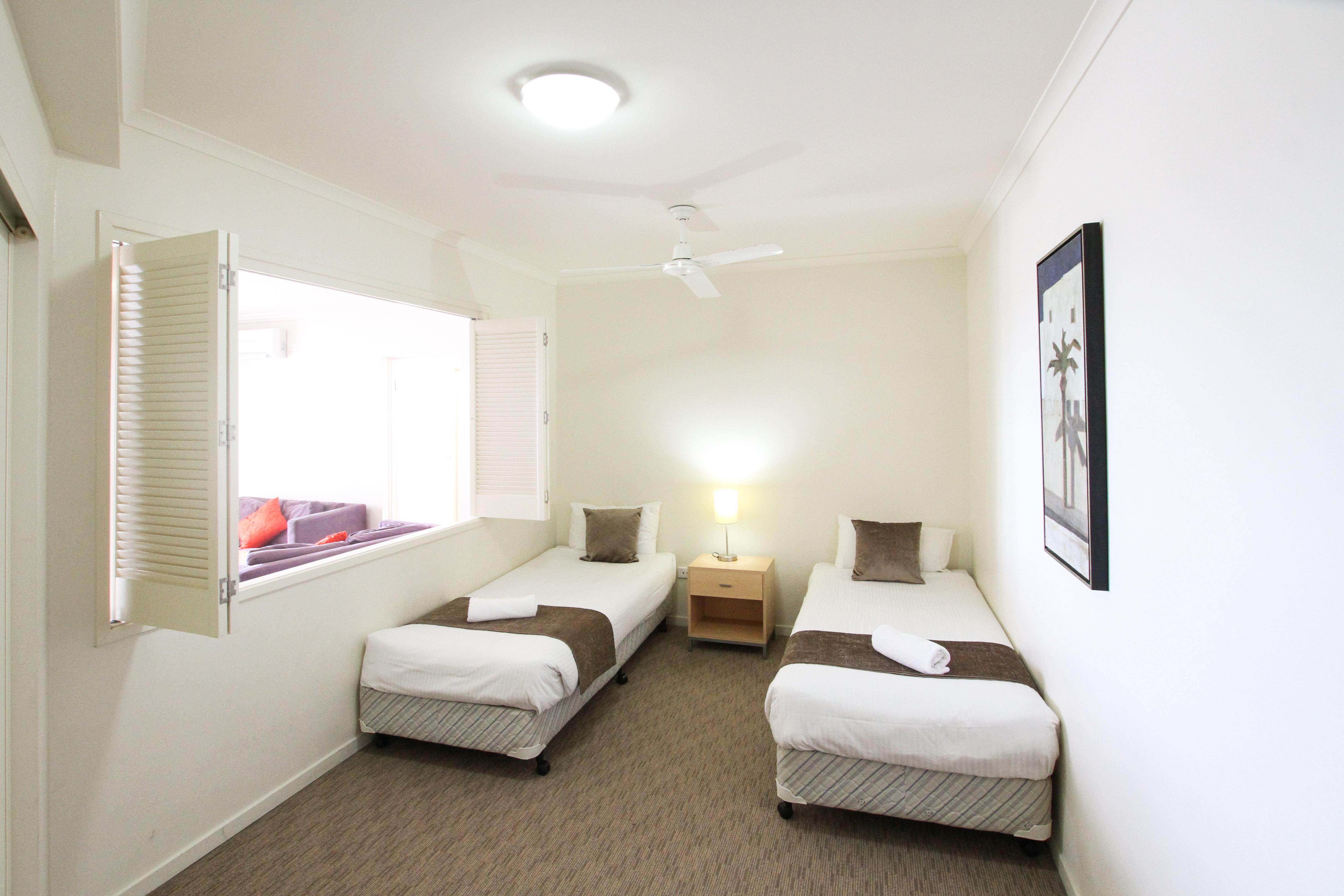 Caloundra Central Apartment Hotel Official Esterno foto