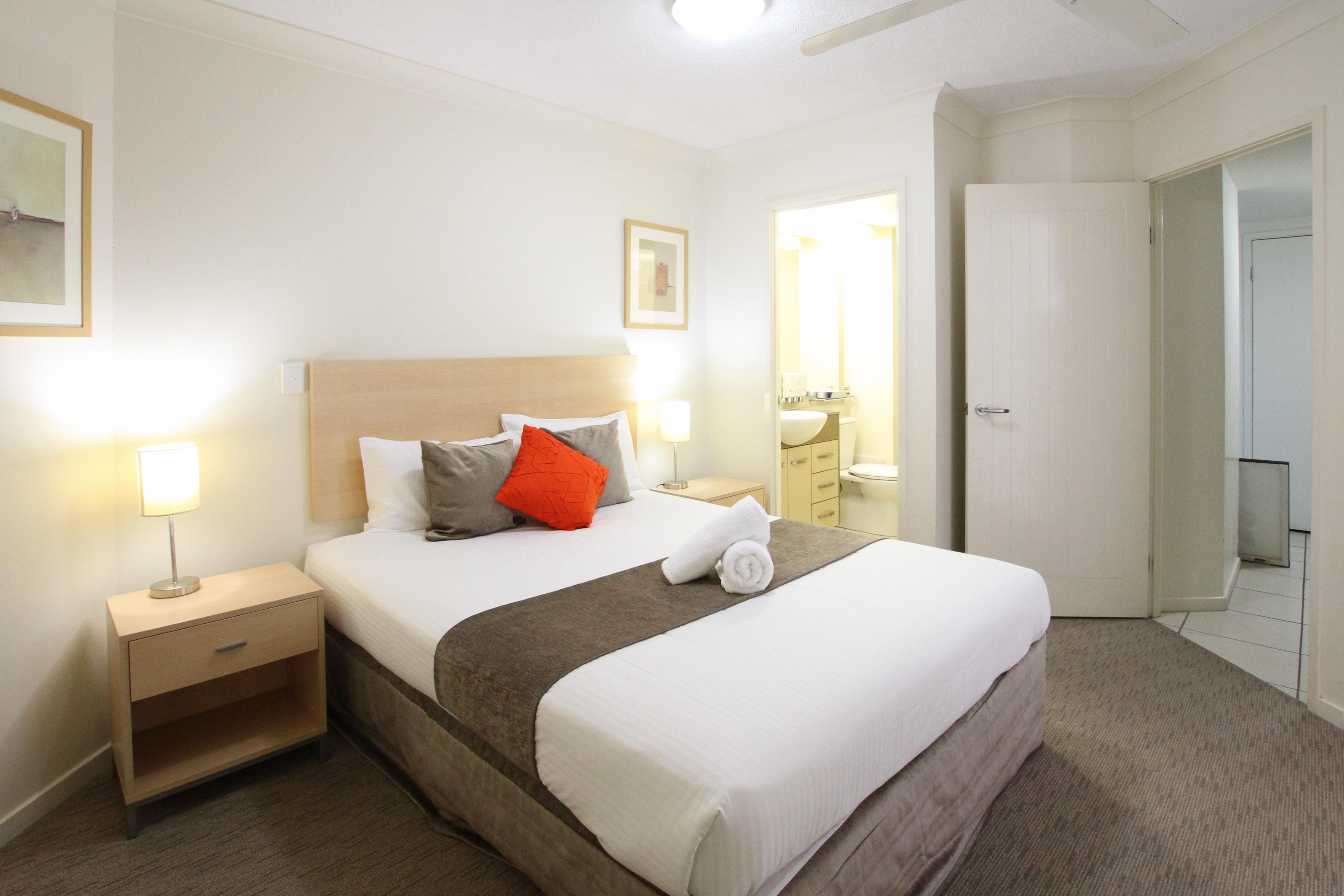 Caloundra Central Apartment Hotel Official Esterno foto