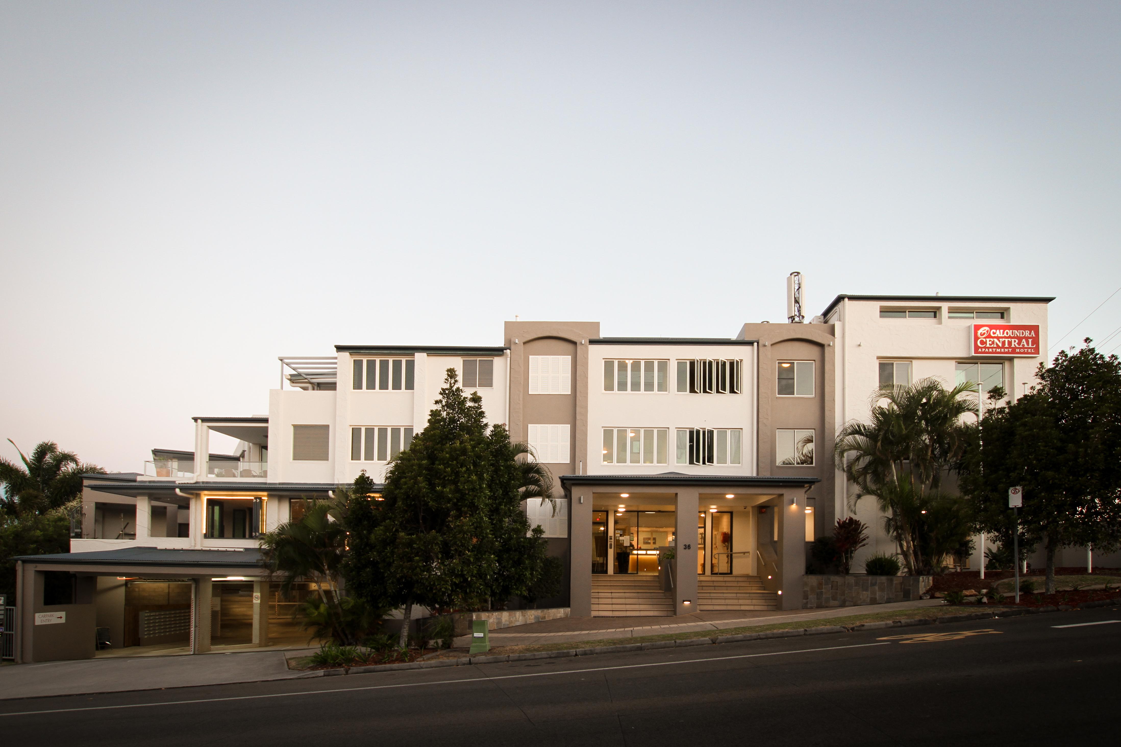 Caloundra Central Apartment Hotel Official Esterno foto