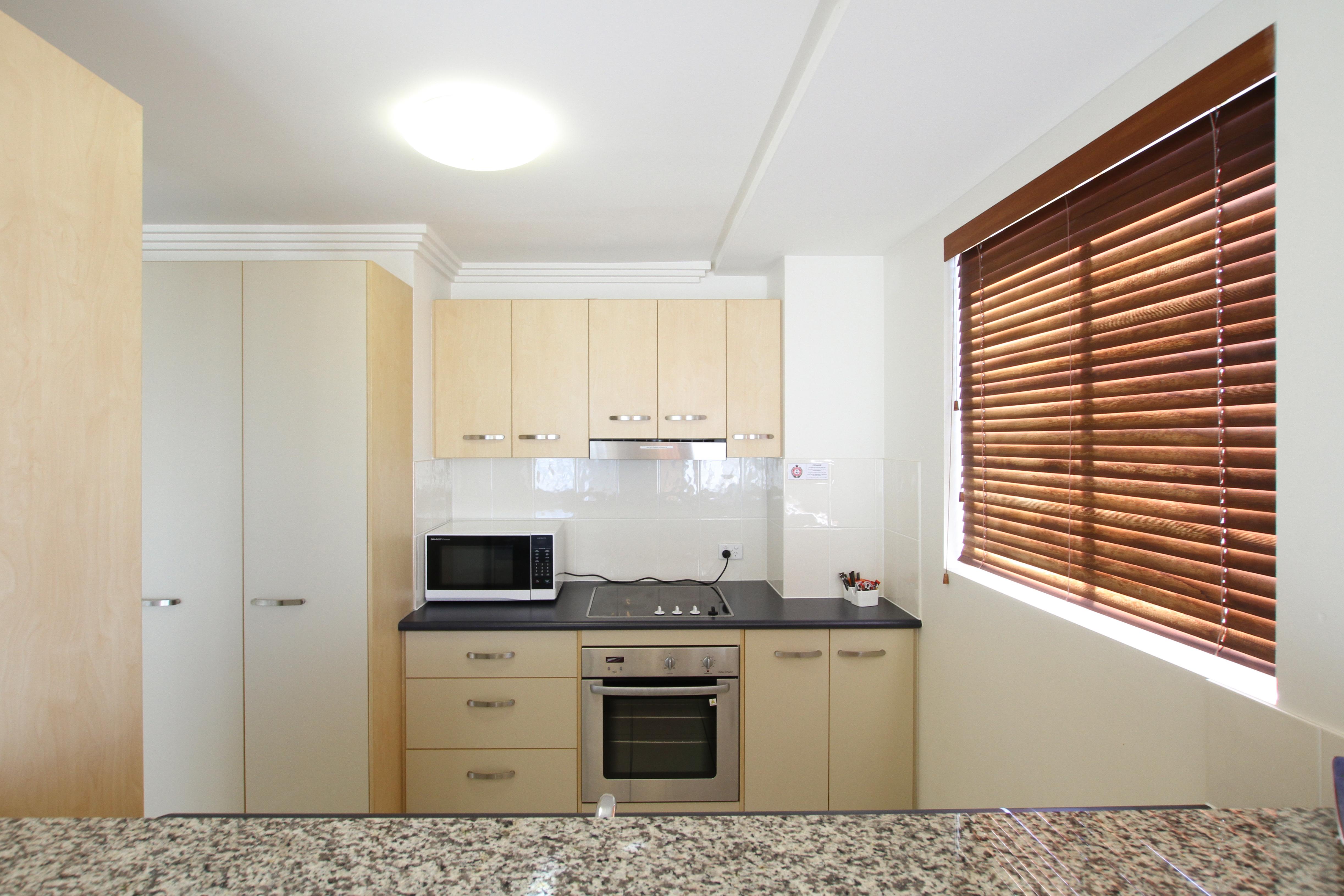 Caloundra Central Apartment Hotel Official Esterno foto