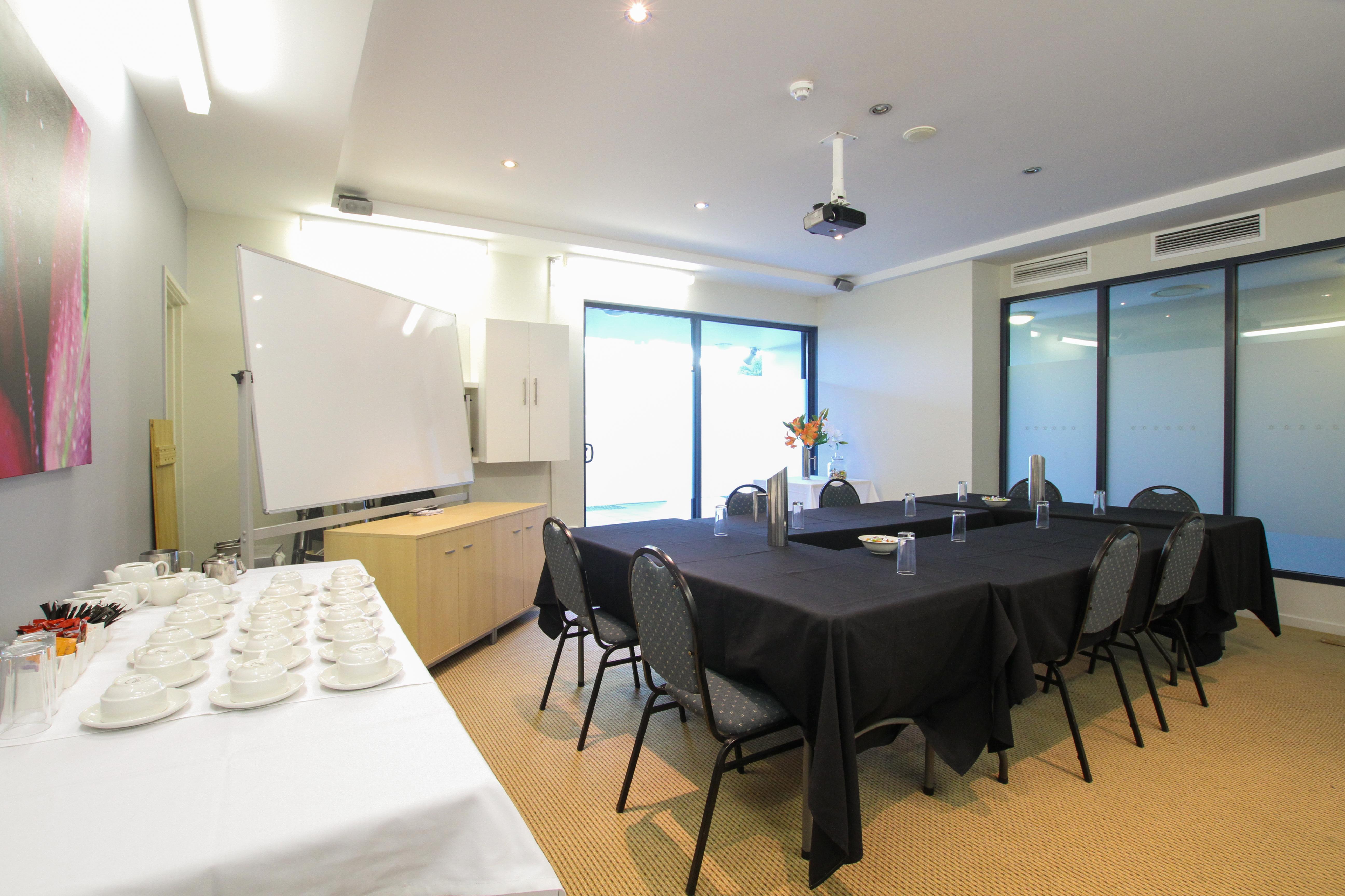 Caloundra Central Apartment Hotel Official Esterno foto