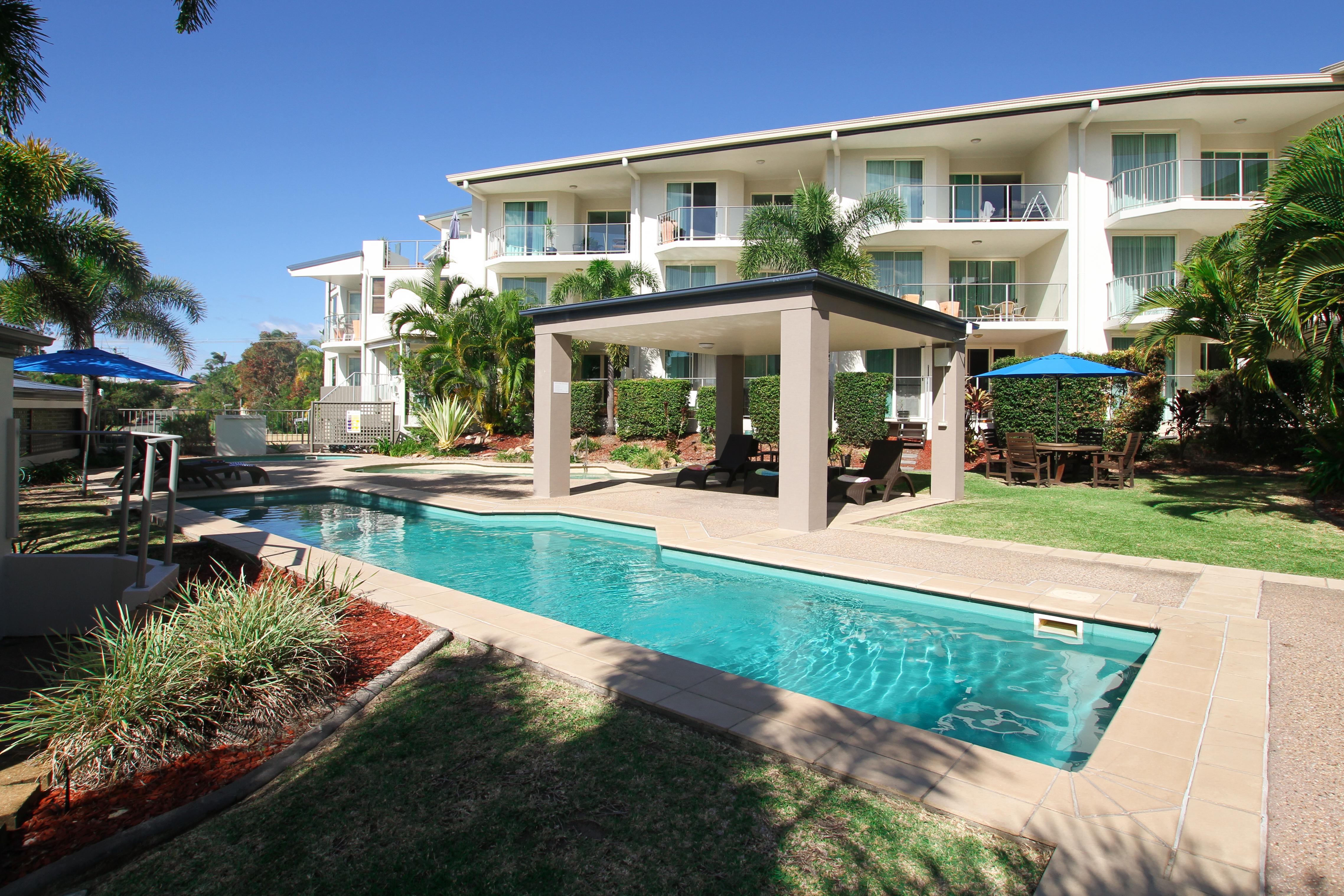 Caloundra Central Apartment Hotel Official Esterno foto