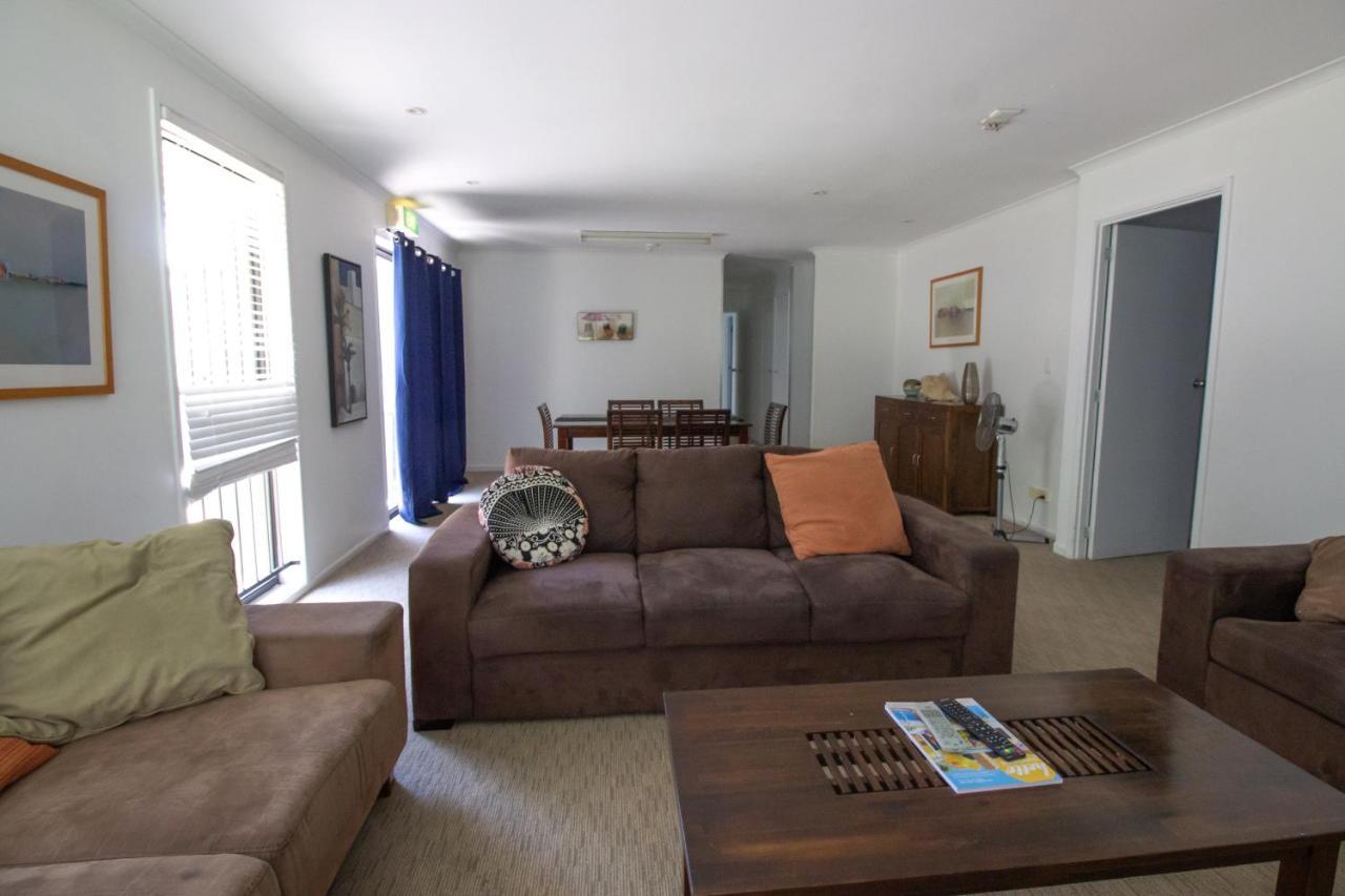 Caloundra Central Apartment Hotel Official Esterno foto